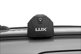 Багажная система LUX SCOUT для а/м с интегрированными рейлингами универсальная с черными дугами 110 