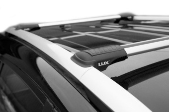 Багажная система LUX ХАНТЕР для Renault Duster 2015-2020 г.в. с рейлингами